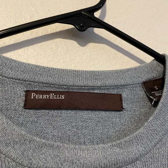 Perry Ellis Knit Sweater - Picture 3 of 3